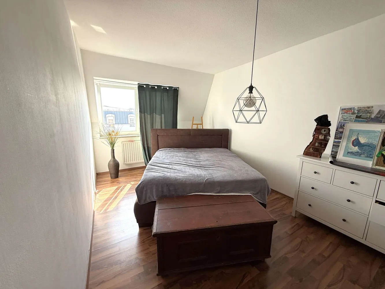 2 Zimmer Wohnung mit 80 m² in Plauen – Bild 2