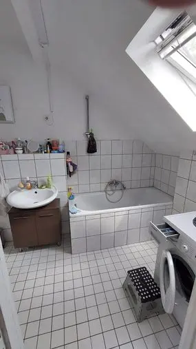 2 Zimmer Wohnung mit 70 m² in Duisburg – Bild 5
