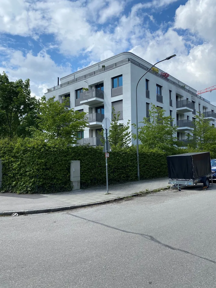 2 Zimmer Wohnung mit 81 m² in München – Bild 1