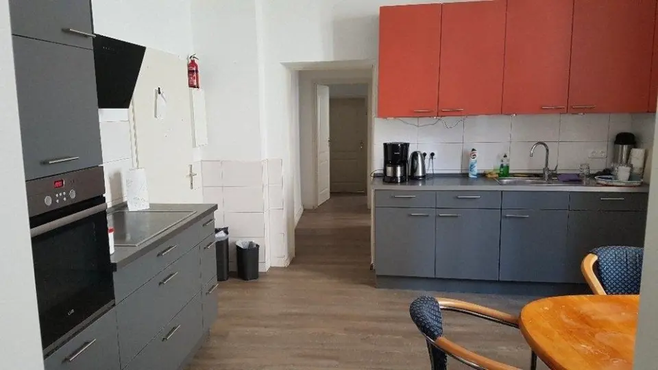 9 Zimmer Wohnung mit 20 m² in Rostock – Bild 8