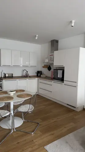 3 Zimmer Wohnung mit 84 m² in Düsseldorf – Bild 2
