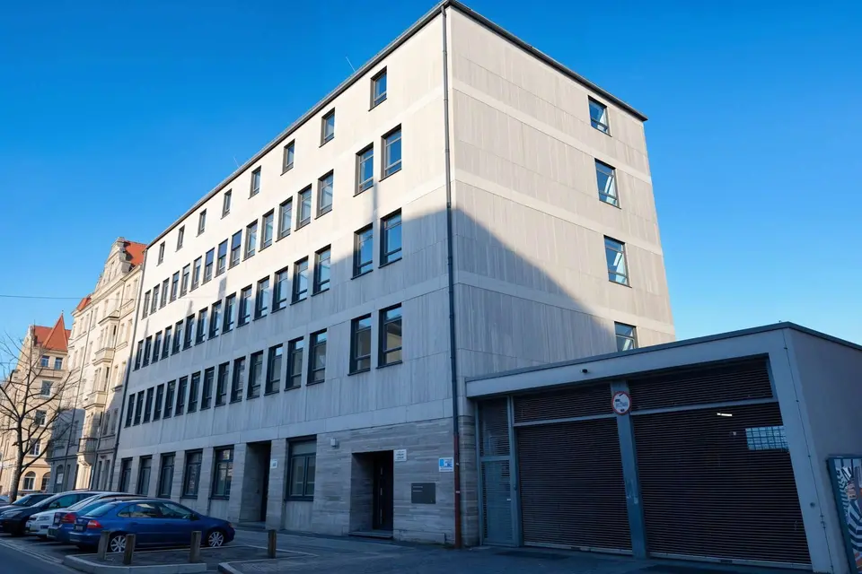 2 Zimmer Wohnung mit 123 m² in Nürnberg – Bild 5