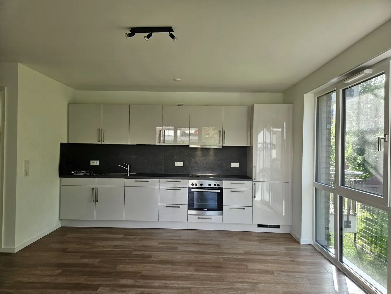 3 Zimmer Wohnung mit 90 m² in Stade – Bild 2