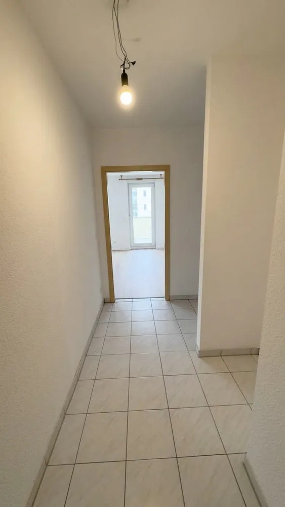 2 Zimmer Wohnung mit 83 m² in Wiesbaden – Bild 5