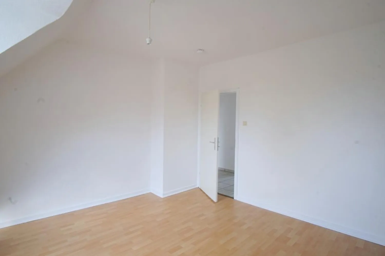 3 Zimmer Wohnung mit 61 m² in Duisburg – Bild 4