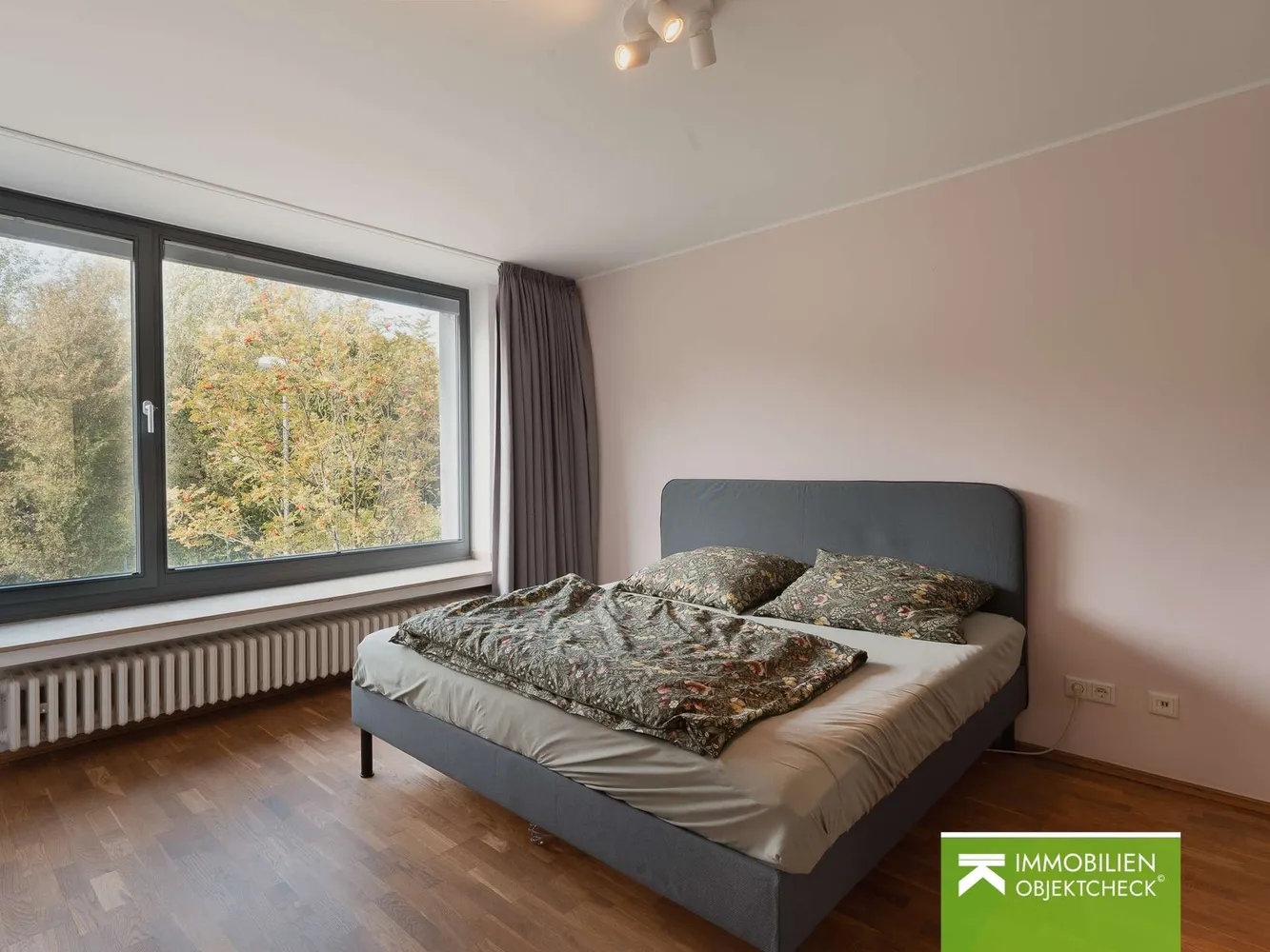 5 Zimmer Haus mit 196 m² in Ratingen – Bild 1
