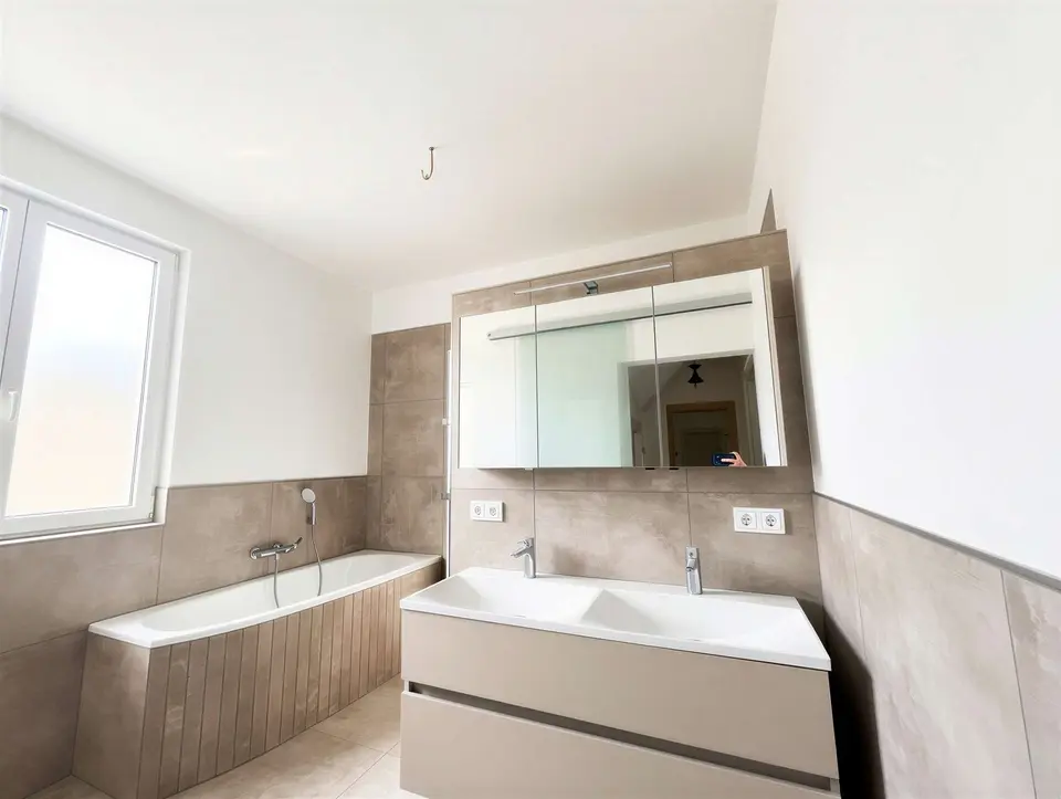 5 Zimmer Wohnung mit 150 m² in Sonneberg – Bild 10