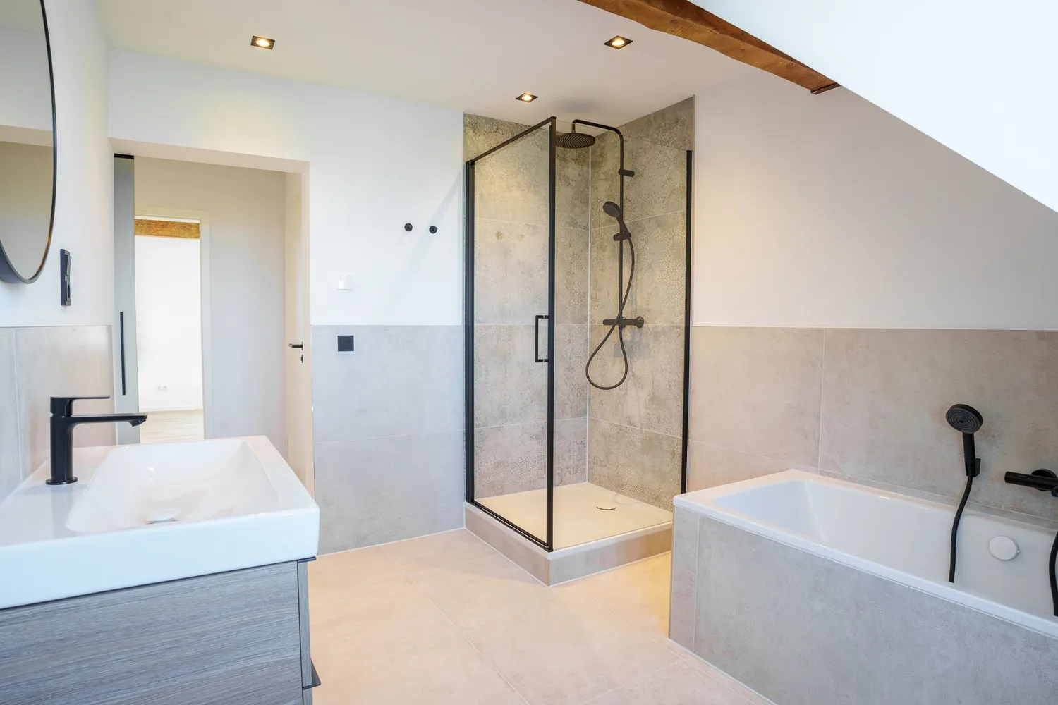 2 Zimmer Wohnung mit 125 m² in Essen – Bild 10