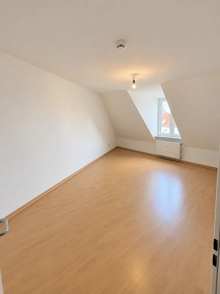 4 Zimmer Wohnung mit 116 m² in Regensburg – Bild 3