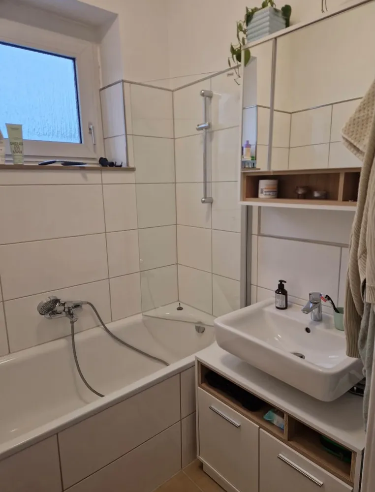 4 Zimmer Wohnung mit 110 m² in Düsseldorf – Bild 2