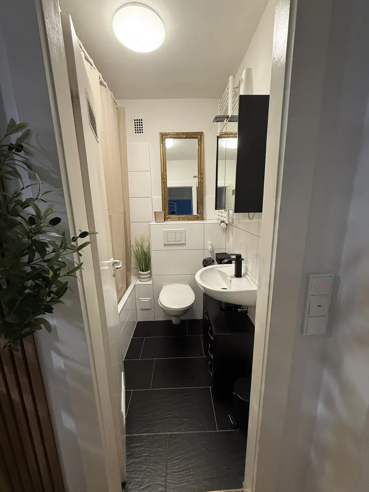 2 Zimmer Wohnung mit 45 m² in Wiesbaden – Bild 4