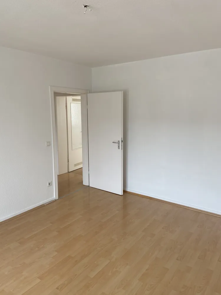 3 Zimmer Wohnung mit 70 m² in Krefeld – Bild 3
