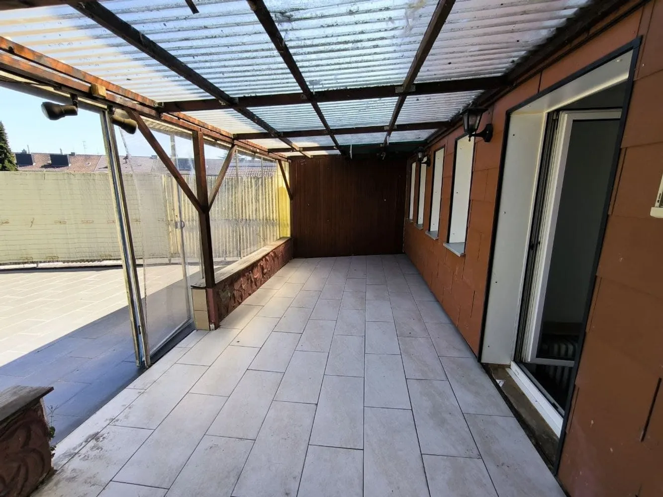 2 Zimmer Wohnung mit 85 m² in Krefeld – Bild 2