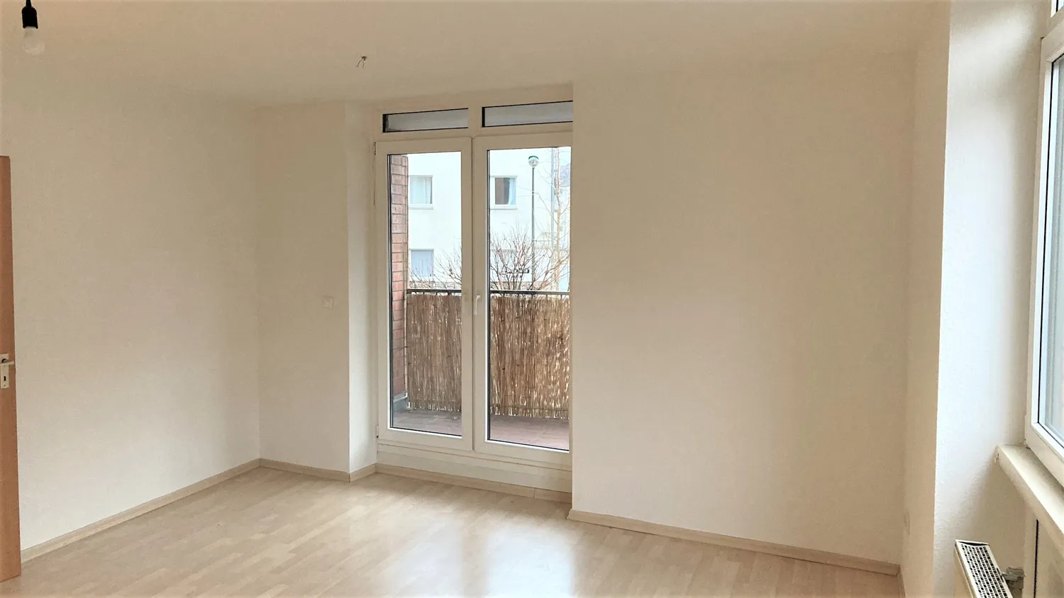 2 Zimmer Wohnung mit 75 m² in Düsseldorf – Bild 3