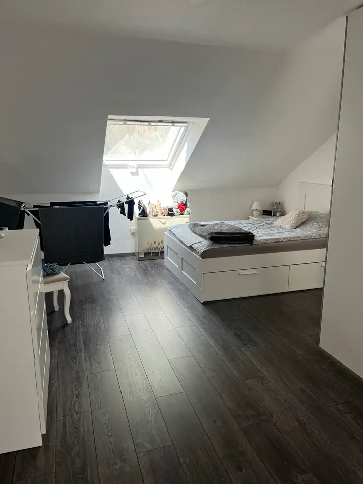 1 Zimmer Wohnung mit 60 m² in Hürth – Bild 4
