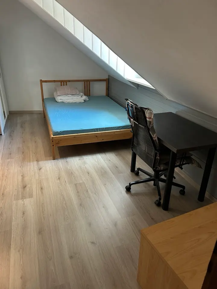 4 Zimmer Wohnung mit 53 m² in Wiesbaden – Bild 2