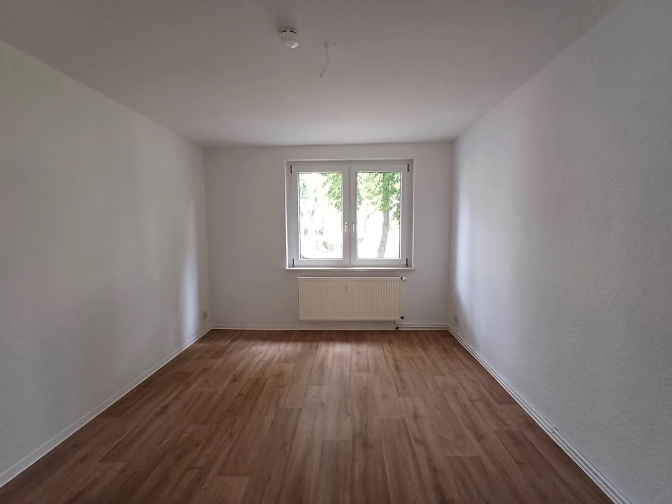 2 Zimmer Wohnung mit 49 m² in Merseburg – Bild 1