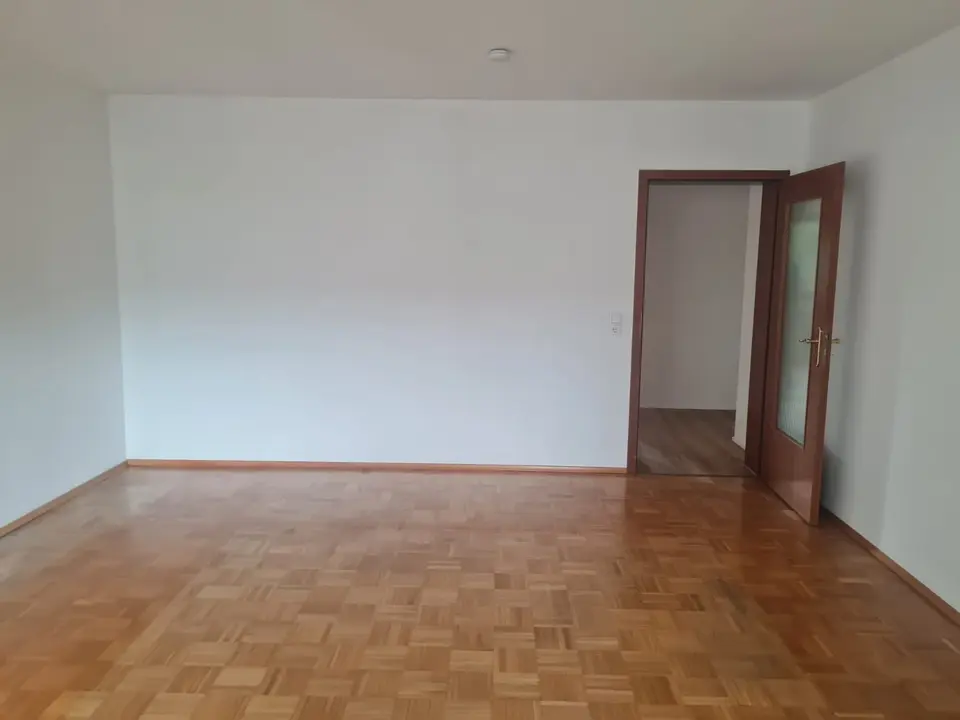 3 Zimmer Wohnung mit 81 m² in Karlsruhe – Bild 3