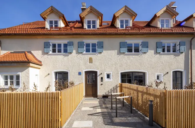 4 Zimmer Wohnung mit 125 m² in München – Bild 1