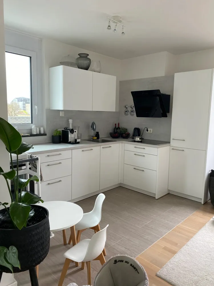 2 Zimmer Wohnung mit 81 m² in München – Bild 4