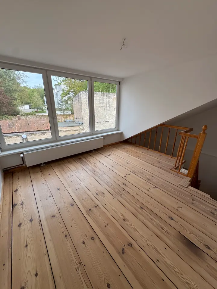 4 Zimmer Wohnung mit 145 m² in Berlin – Bild 2
