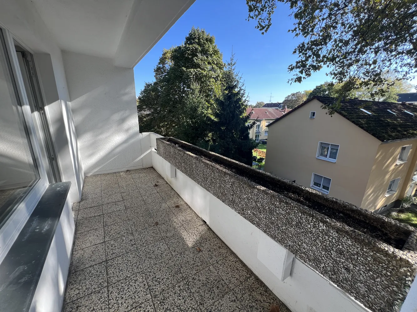 4 room apartment with 94 m² in Duisburg – Photo 10