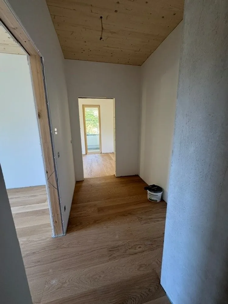 3 Zimmer Wohnung mit 80 m² in München – Bild 4