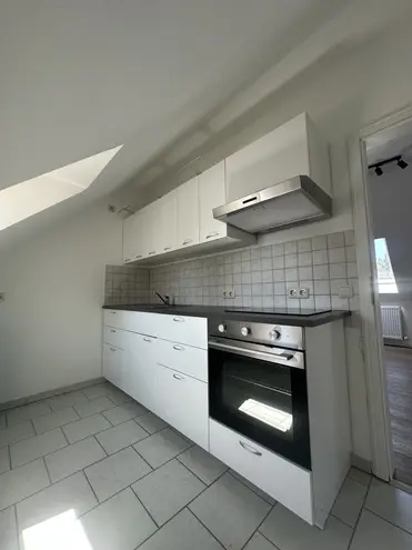 1 Zimmer Wohnung mit 32 m² in Wiesbaden – Bild 3