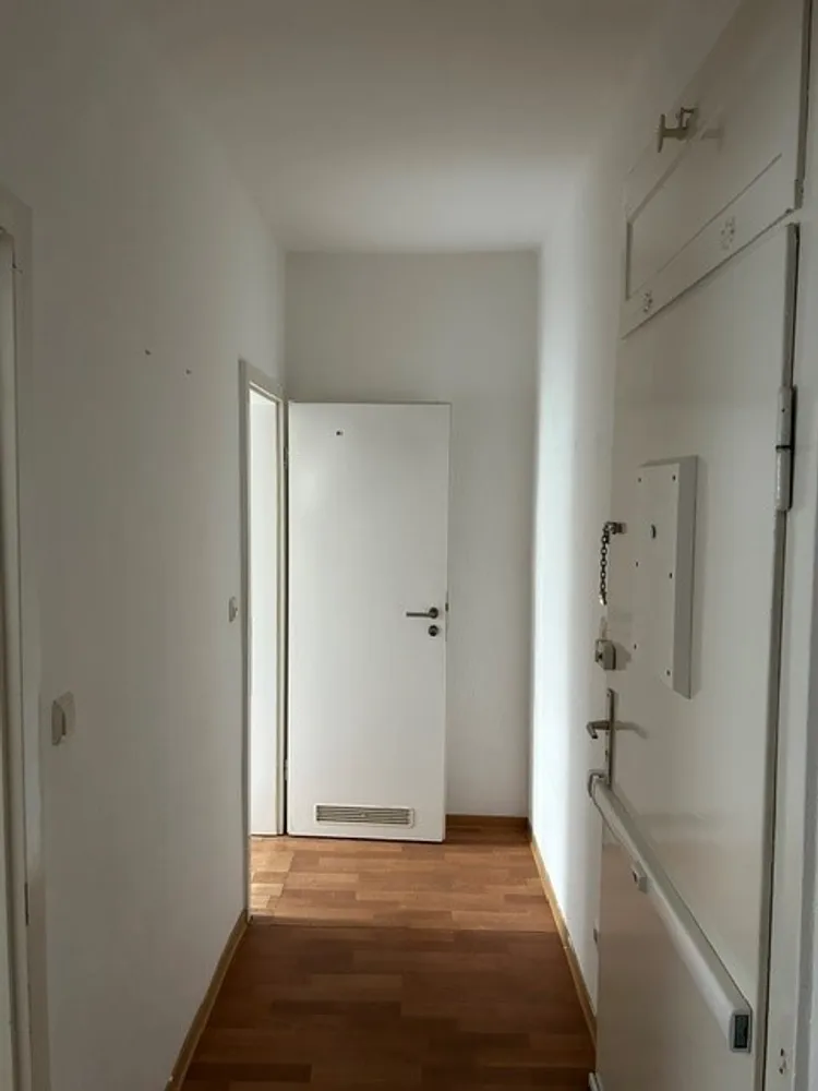 1 Zimmer Wohnung mit 35 m² in Hannover – Bild 7