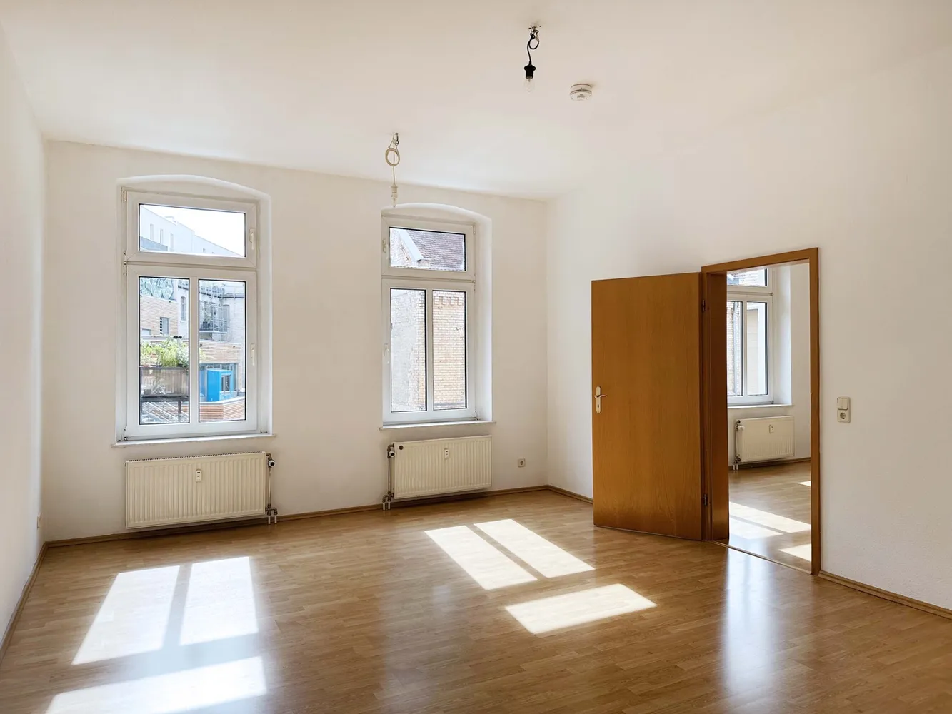 2 Zimmer Wohnung mit 75 m² in Halle (Saale) – Bild 4