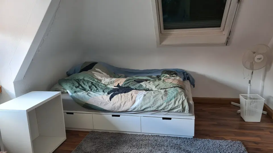 WG-Zimmer mit 11 m² in Sindelfingen – Bild 3