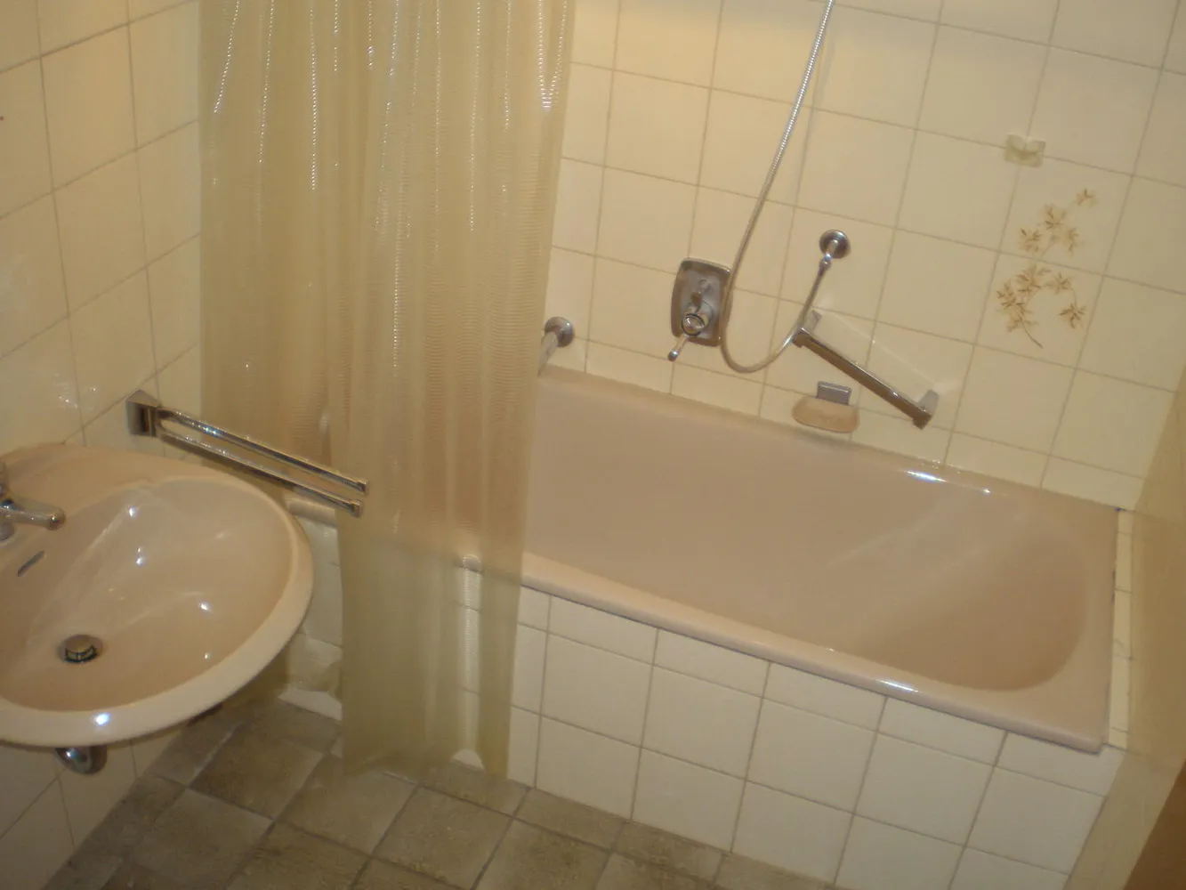 2 Zimmer Wohnung mit 55 m² in Aachen – Bild 7