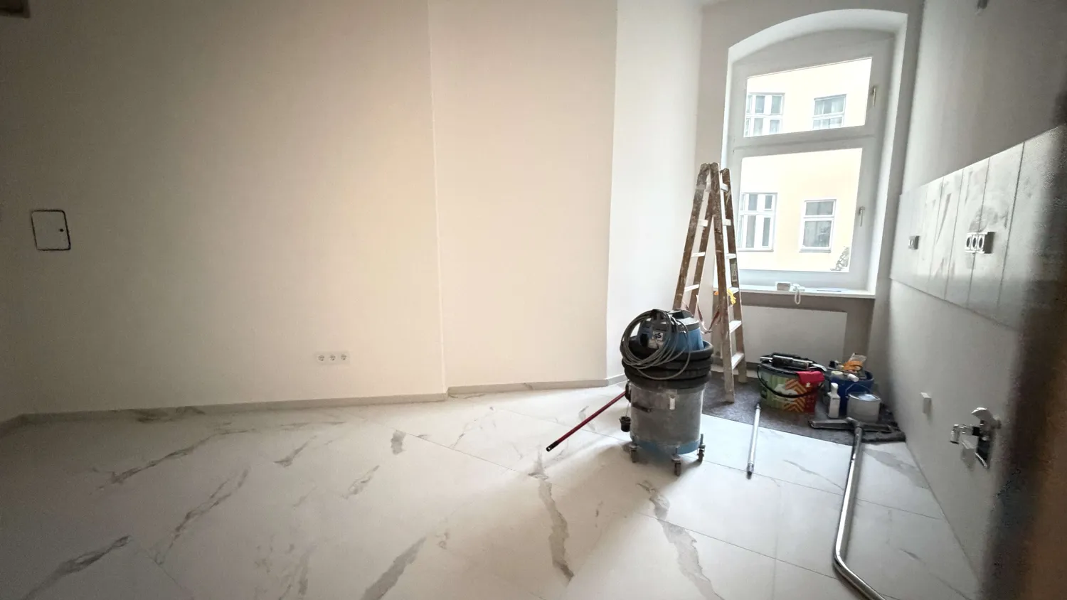 2 Zimmer Wohnung mit 73 m² in Berlin – Bild 5