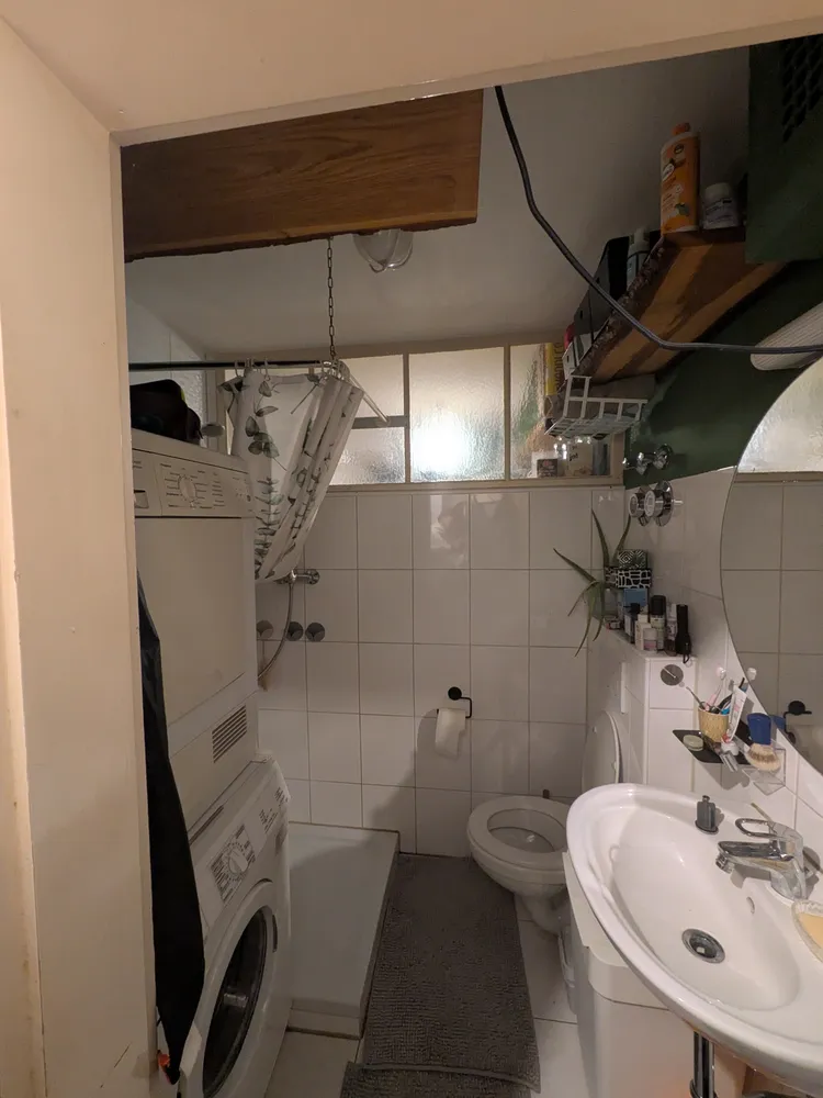 2 Zimmer Wohnung mit 35 m² in Freiburg im Breisgau – Bild 2
