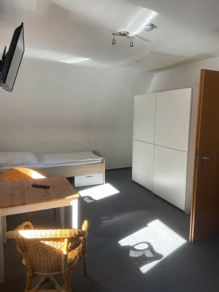 14 Zimmer Haus mit 230 m² in Schmalkalden – Bild 2