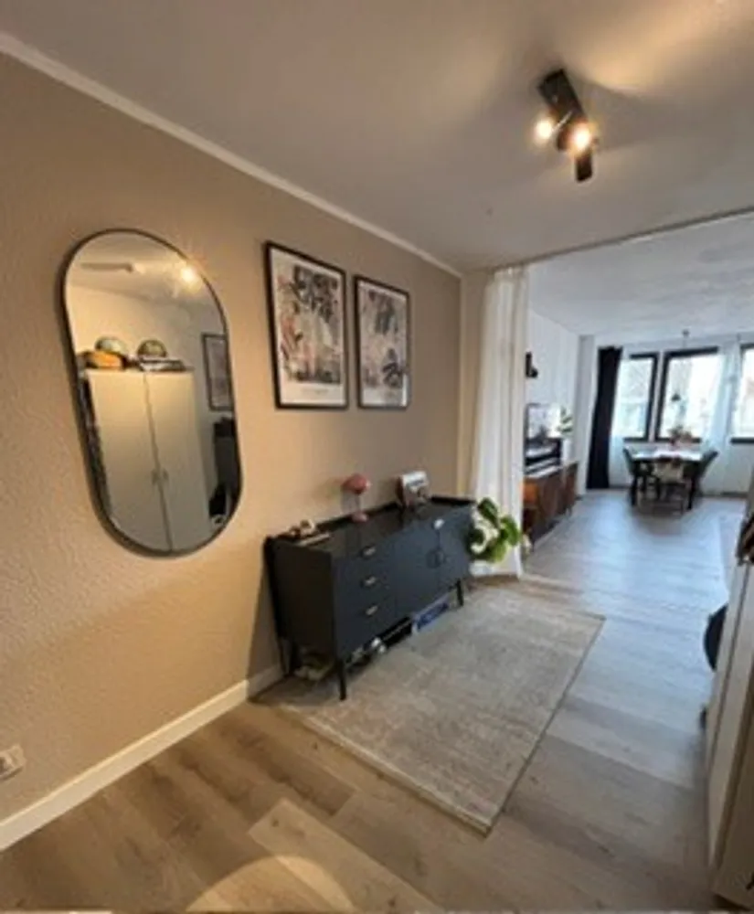 3 Zimmer Wohnung mit 100 m² in Köln – Bild 3