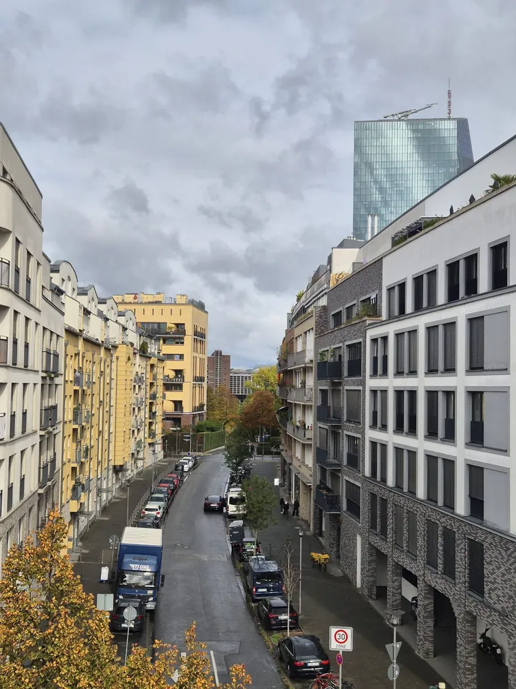 4 Zimmer Wohnung mit 55 m² in Frankfurt am Main – Bild 8