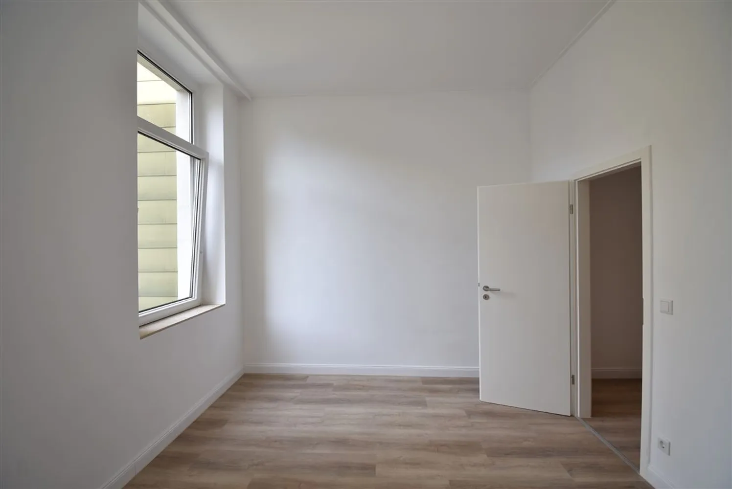 2 Zimmer Wohnung mit 81 m² in Krefeld – Bild 8