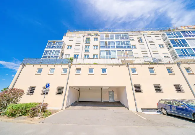 4 Zimmer Wohnung mit 107 m² in Dresden – Bild 8