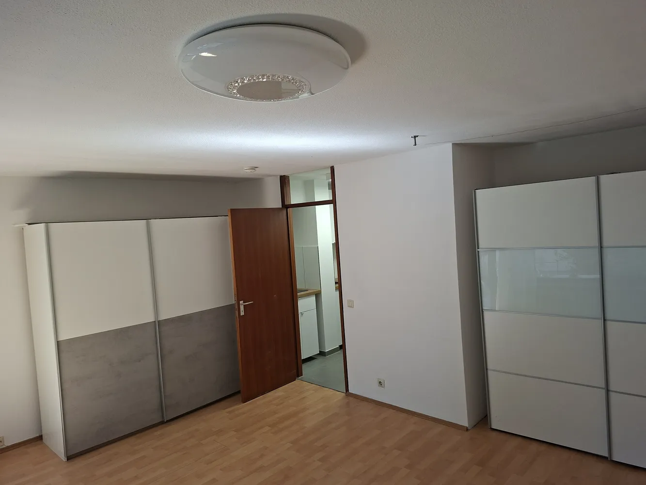 1 Zimmer Wohnung mit 33 m² in Stuttgart – Bild 4