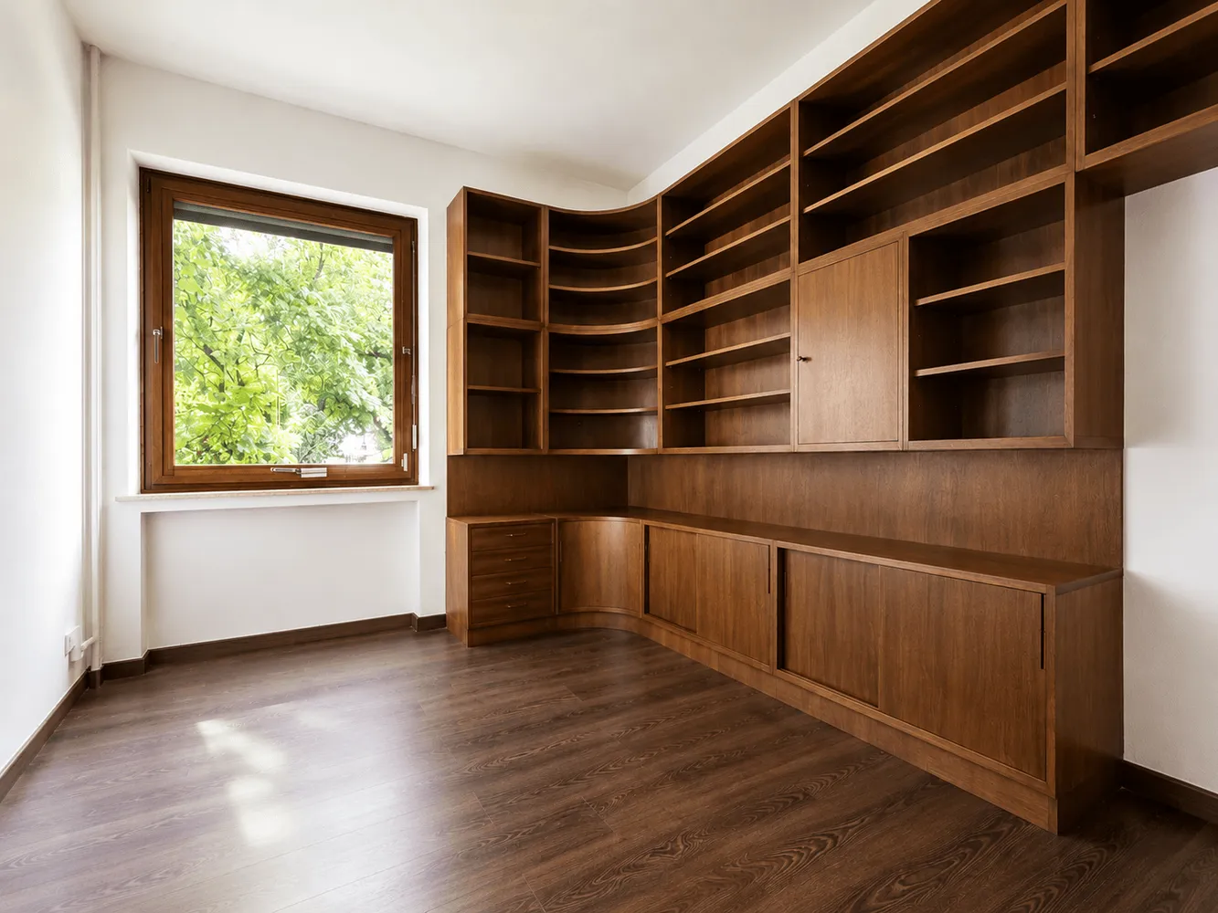 6 Zimmer Haus mit 220 m² in Wilhelmshaven – Bild 4
