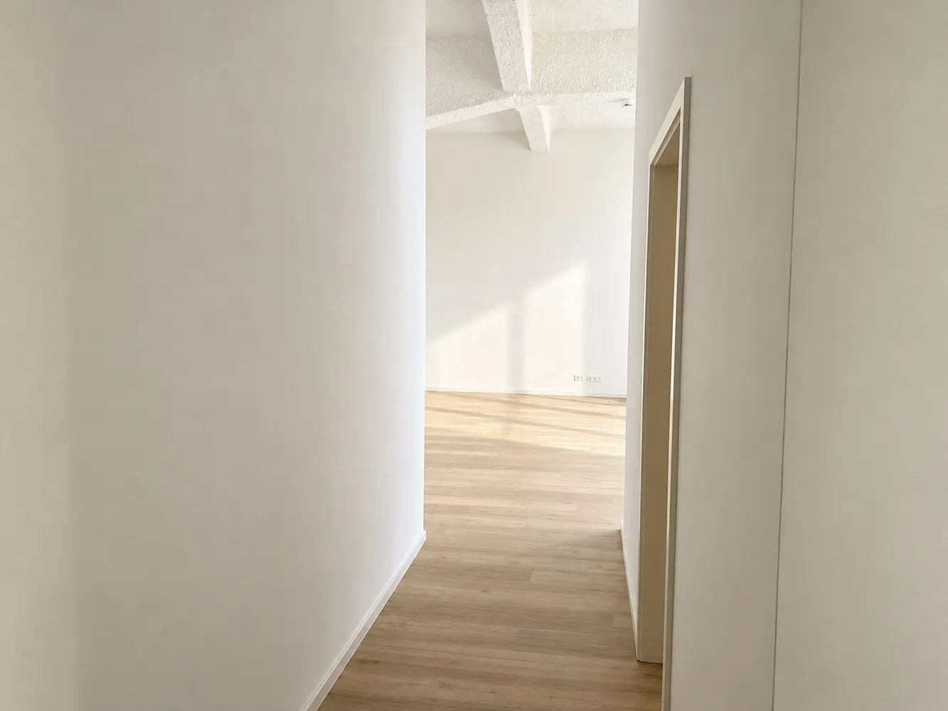 2 Zimmer Wohnung mit 89 m² in Wilhelmshaven – Bild 1