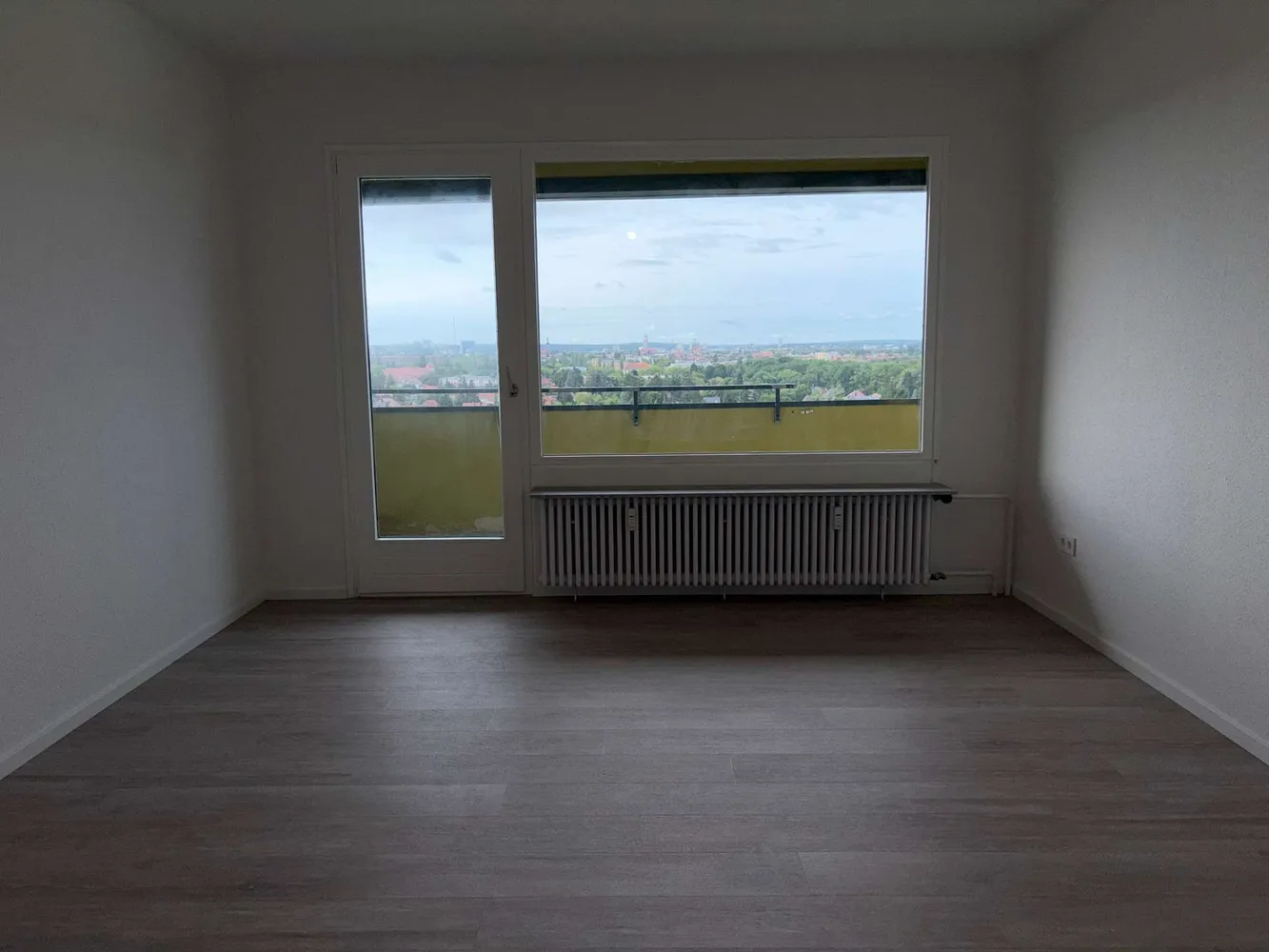 2 room apartment with 65 m² in Berlin – Photo 1