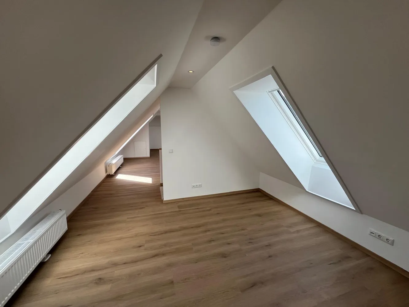 4 Zimmer Wohnung mit 112 m² in Hamburg – Bild 9