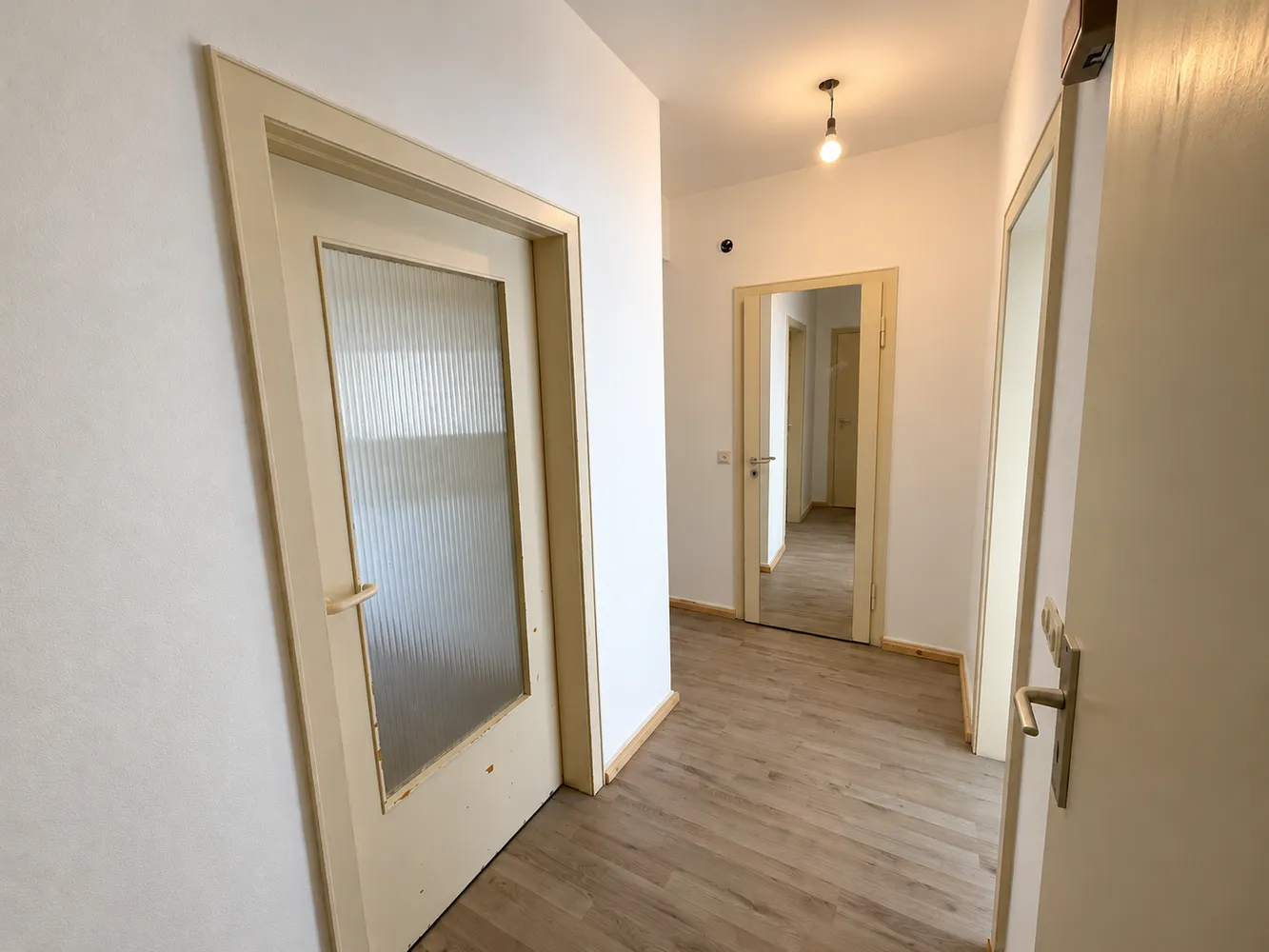 2 room apartment with 47 m² in Cologne – Photo 2