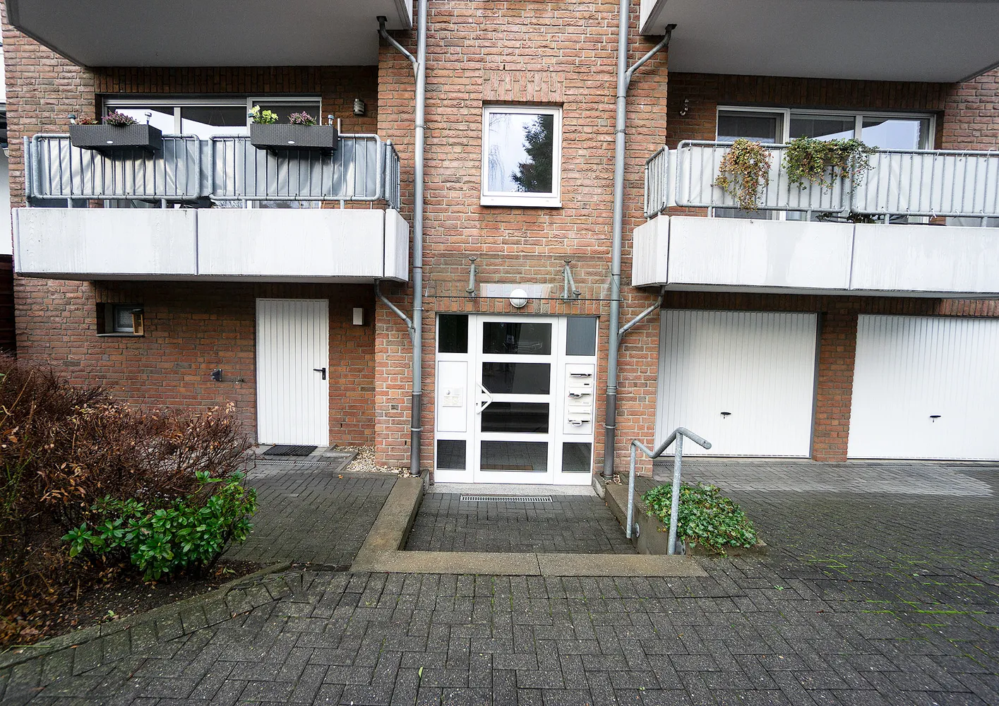 3 Zimmer Wohnung mit 86 m² in Duisburg – Bild 2