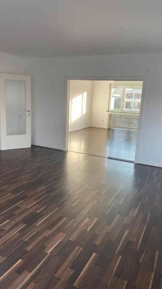 4 Zimmer Wohnung mit 107 m² in Remscheid – Bild 1