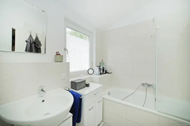 3 Zimmer Wohnung mit 105 m² in München – Bild 9
