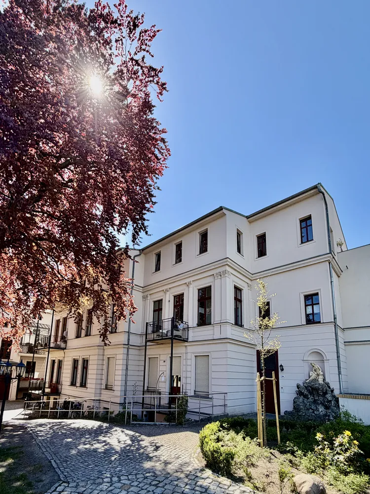 4 Zimmer Wohnung mit 125 m² in Potsdam – Bild 2