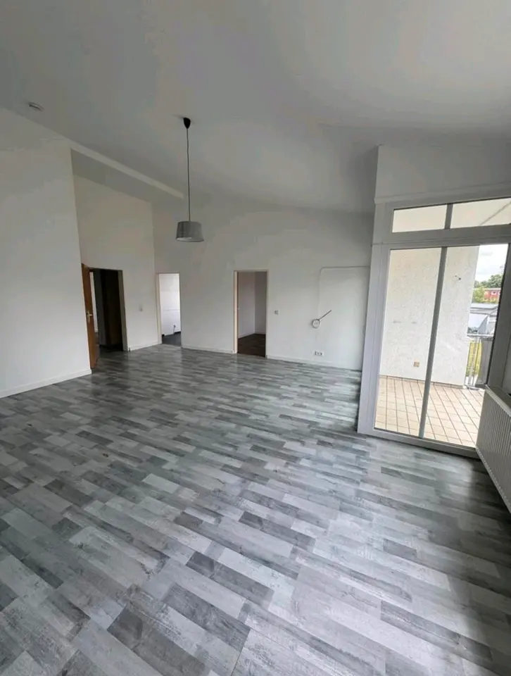 4 Zimmer Wohnung mit 98 m² in Salzgitter – Bild 2